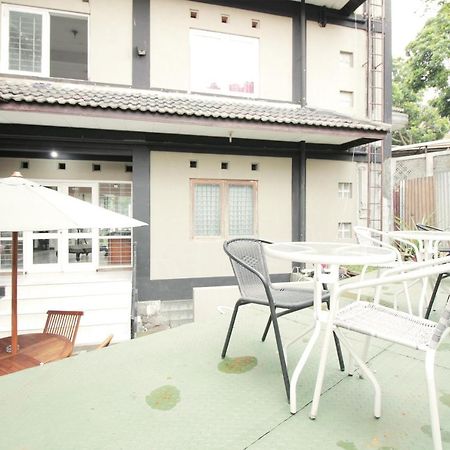 Oyo 260 Home 33 万隆 外观 照片