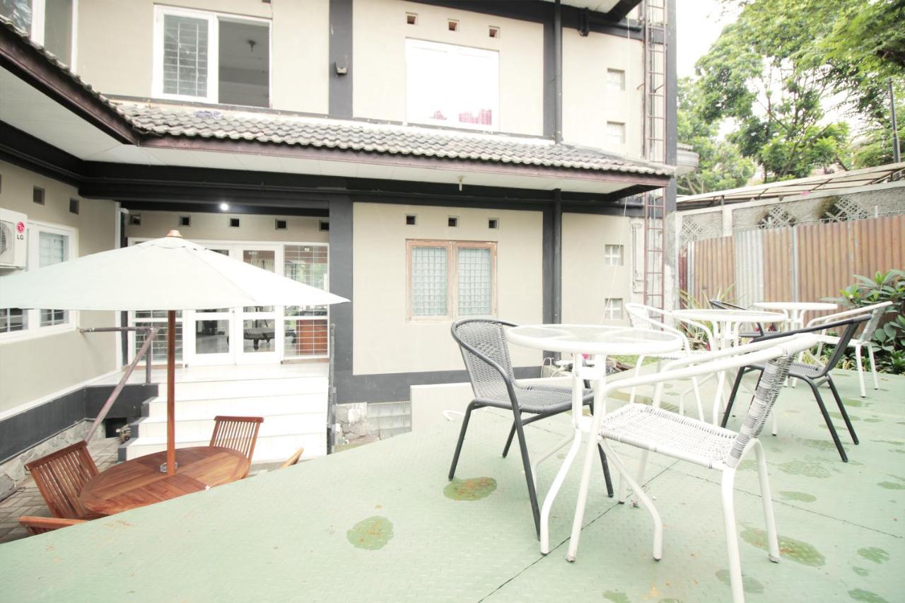 Oyo 260 Home 33 万隆 外观 照片